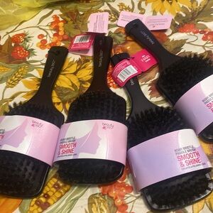 CVS Boar Bristle Brush Smooth & Shine  NEW-10” L/Bristle Is 5”